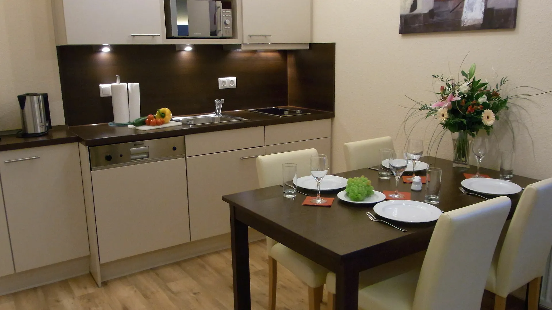 Apartmenthotel Quartier M Leipzig 5*,